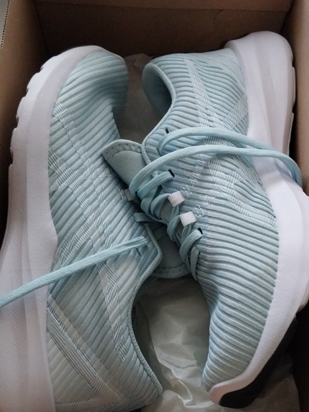 Asics Versablast Light Mint Knit Lace-Up Athletic Sneakers